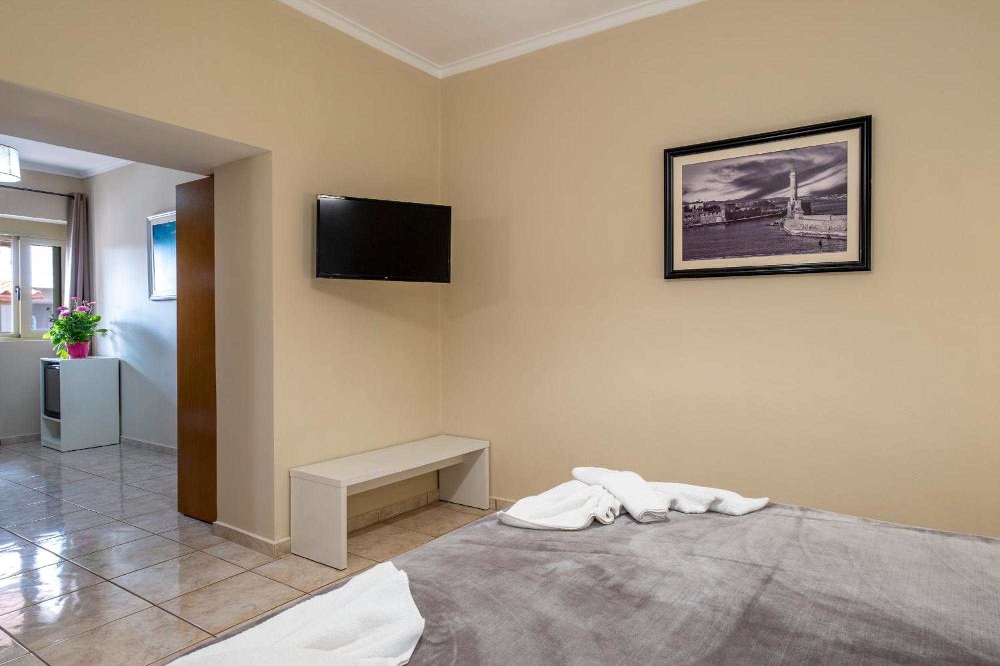 Areti Suites Kathaniá Extérieur photo