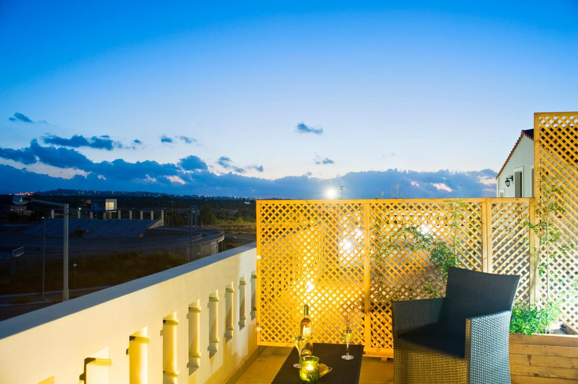 Areti Suites Kathaniá Extérieur photo