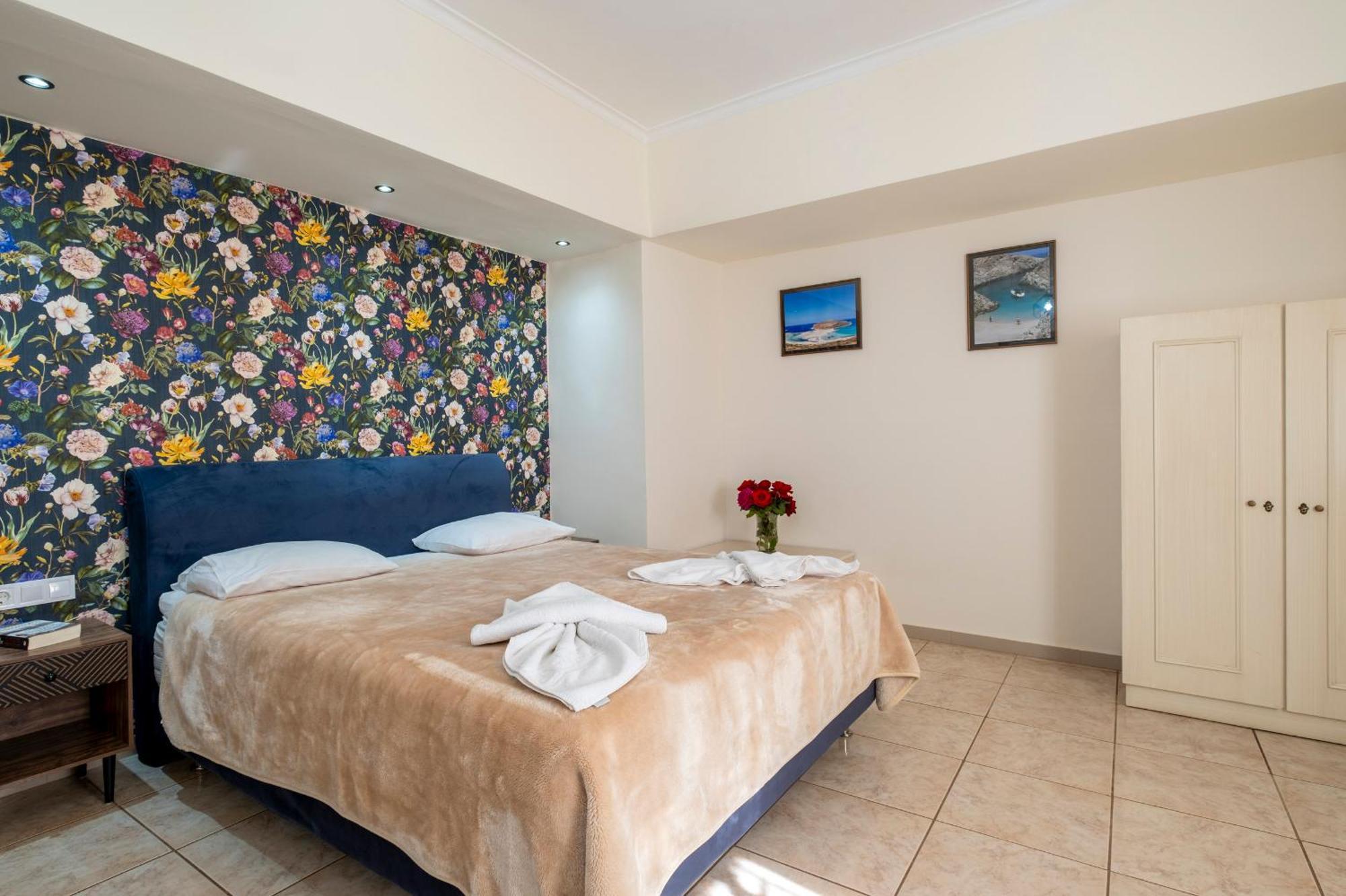 Areti Suites Kathaniá Extérieur photo